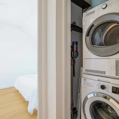 L'orangerie, Maison Moderne Avec Jardin